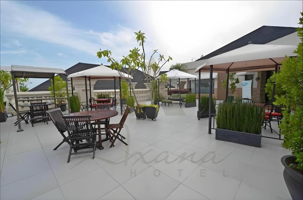 โรงแรมดิ แอกซานา ปาดัง ภายนอก รูปภาพ